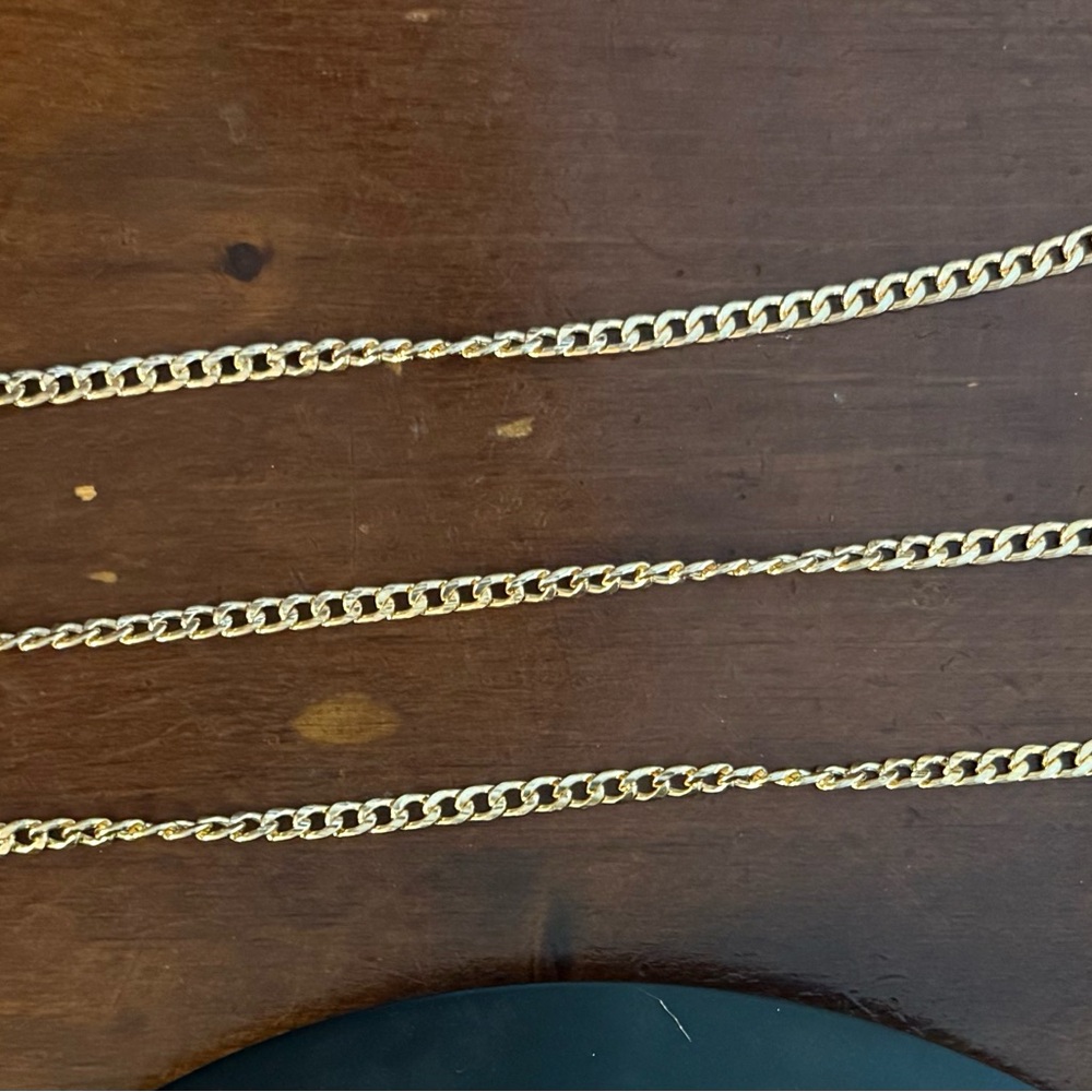 Elegant Gold Chain Necklace